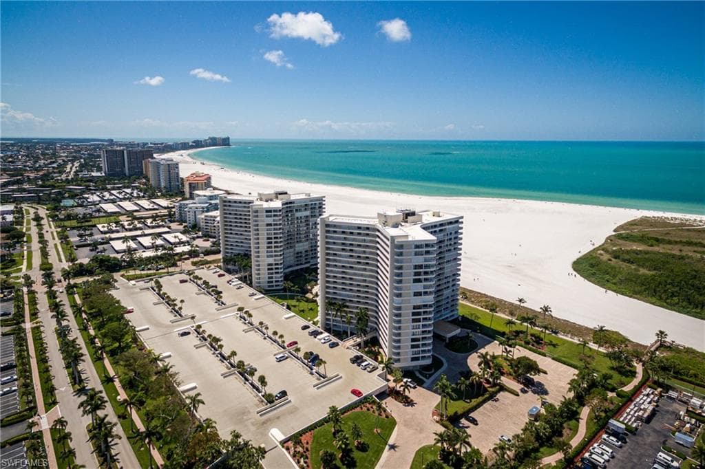320 Seaview CT #1212