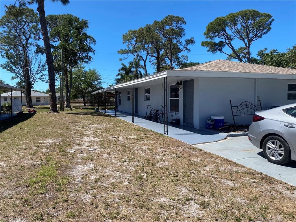 2264 Washington AVE - Photo 3