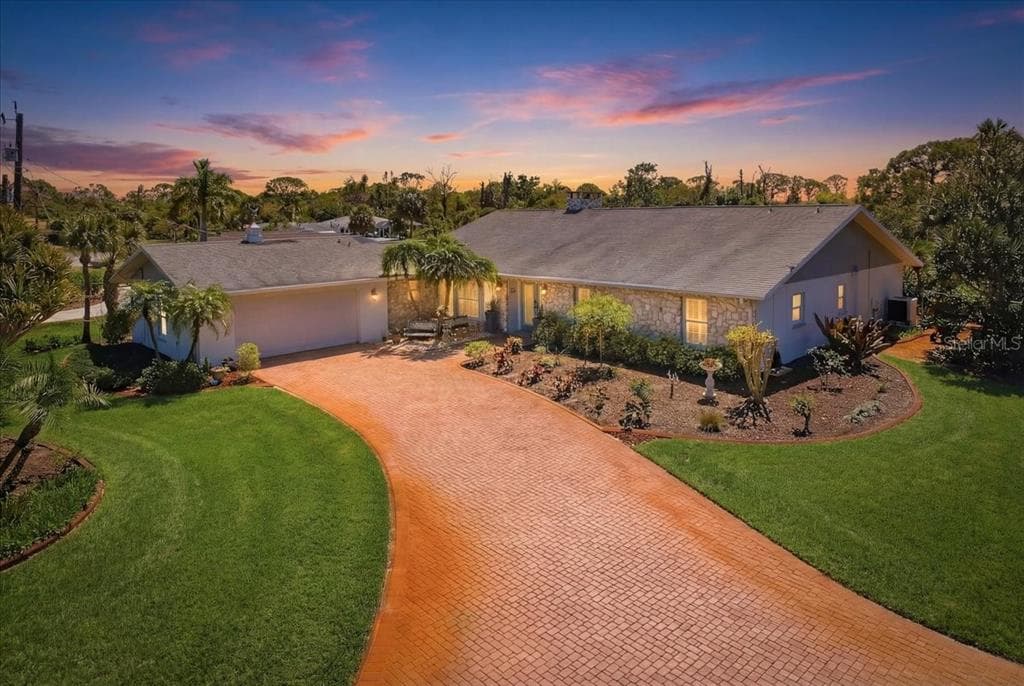 1231 BAYSHORE DRIVE - Photo 2