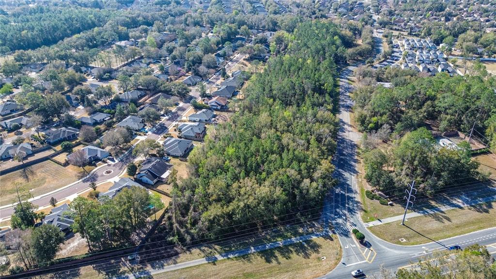 8717 SW ARCHER ROAD - Photo 2