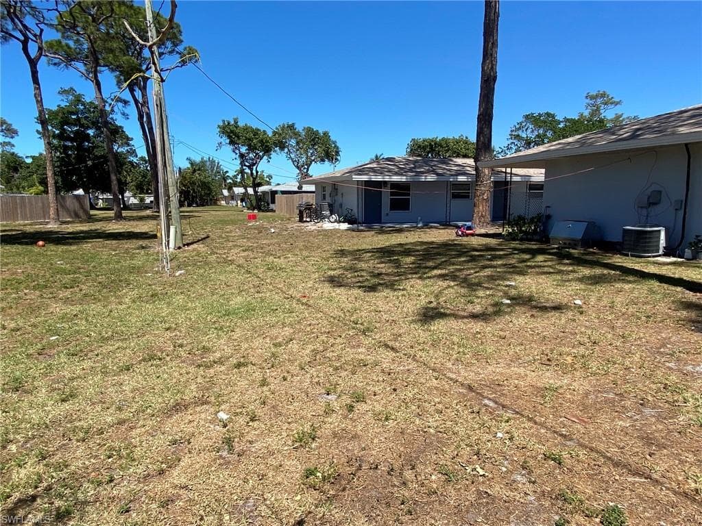 2264 Washington AVE - Photo 4
