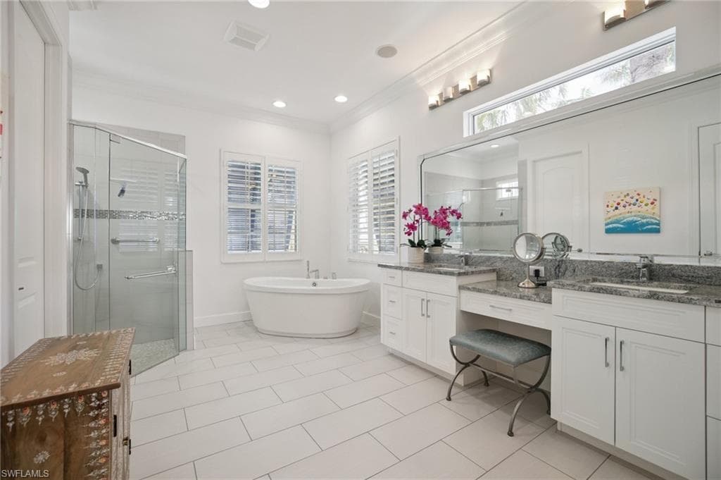 451 Oak AVE - Photo 5