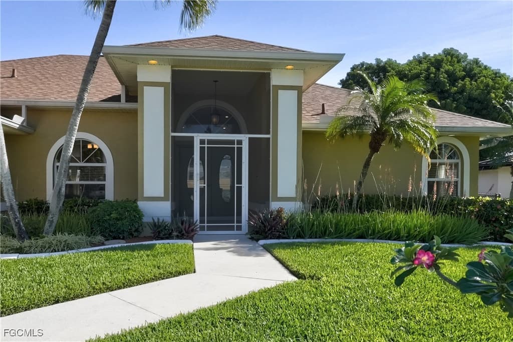 5329 SW 8th Court - Photo 4