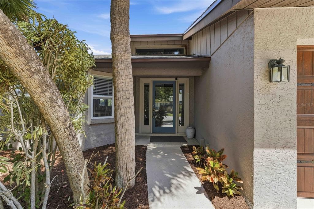 3953 PRAIRIE DUNES DRIVE - Photo 4
