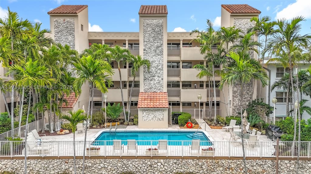 1710 S Ocean Ln 404 - Photo 6