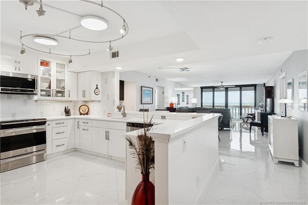 9960 S Ocean Drive 302 - Photo 8