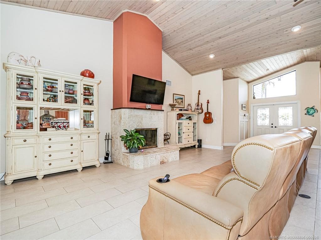 841 SW Catalina Street - Photo 8