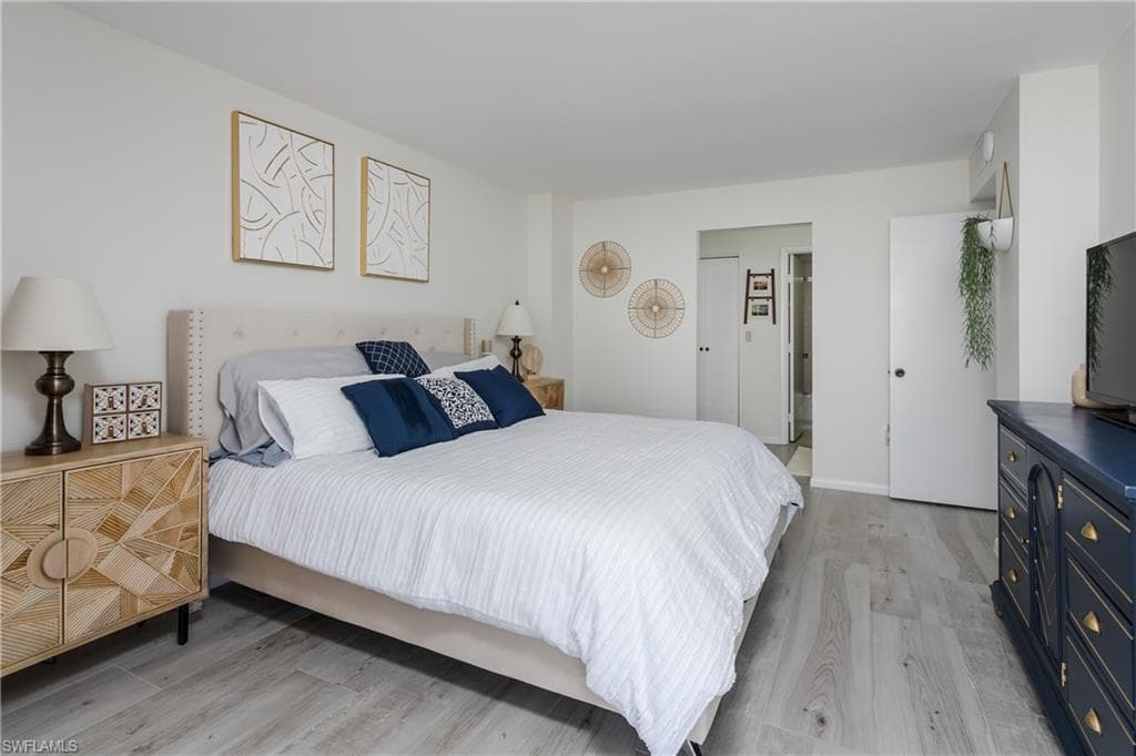 320 Seaview CT - Photo 16