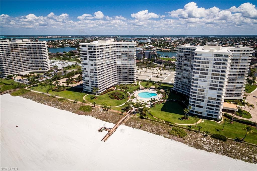 320 Seaview CT - Photo 24