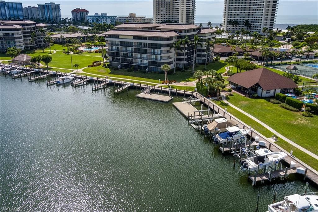 320 Seaview CT - Photo 29