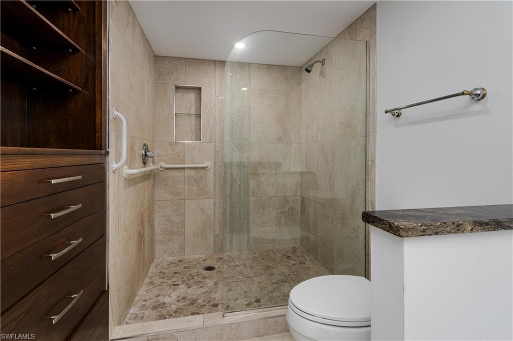 845 COLLIER CT - Photo 12
