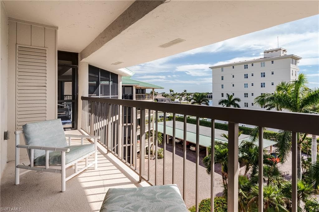 845 COLLIER CT - Photo 13