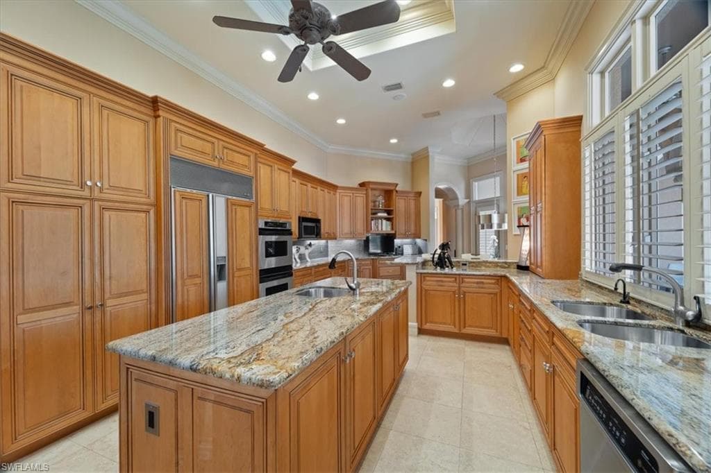 550 21st AVE S - Photo 15