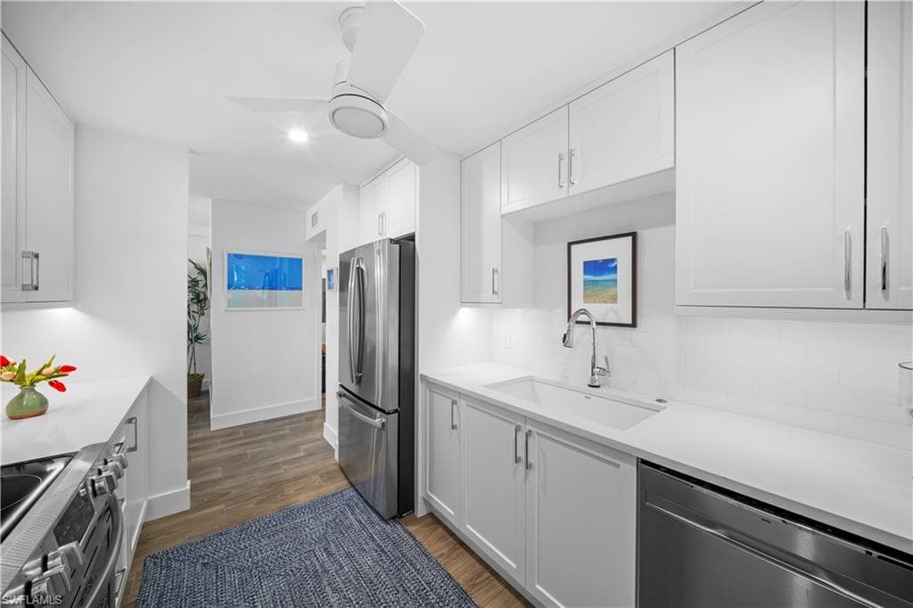 2850 Gulf Shore BLVD N - Photo 17