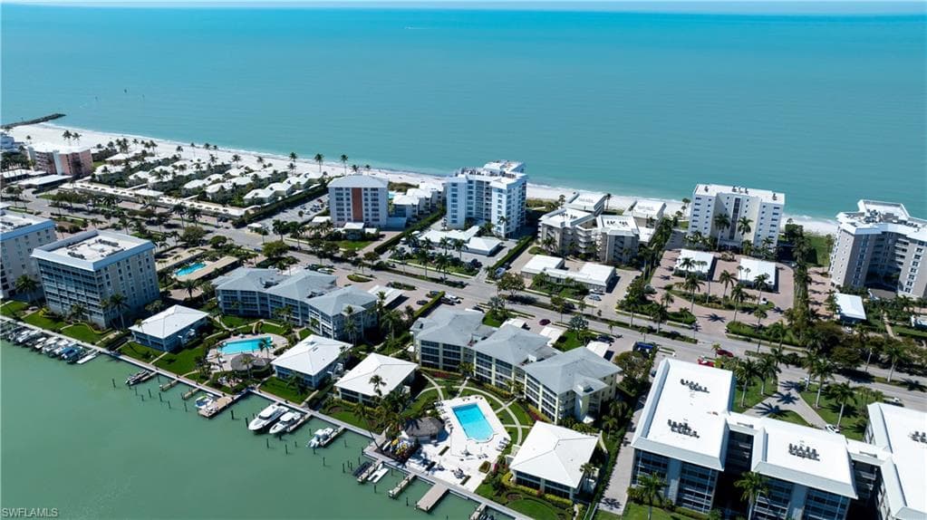 2850 Gulf Shore BLVD N - Photo 37