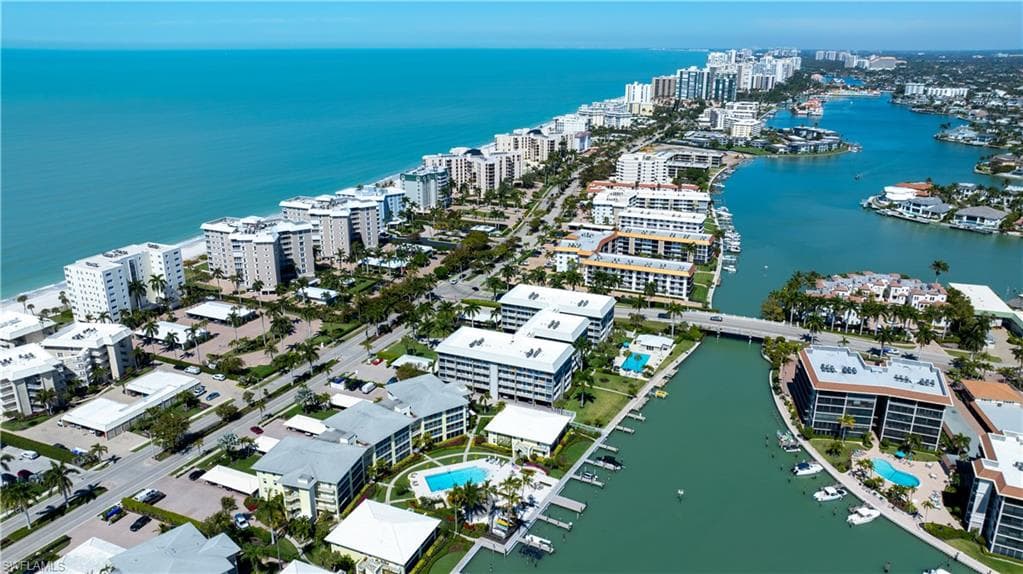 2850 Gulf Shore BLVD N - Photo 38