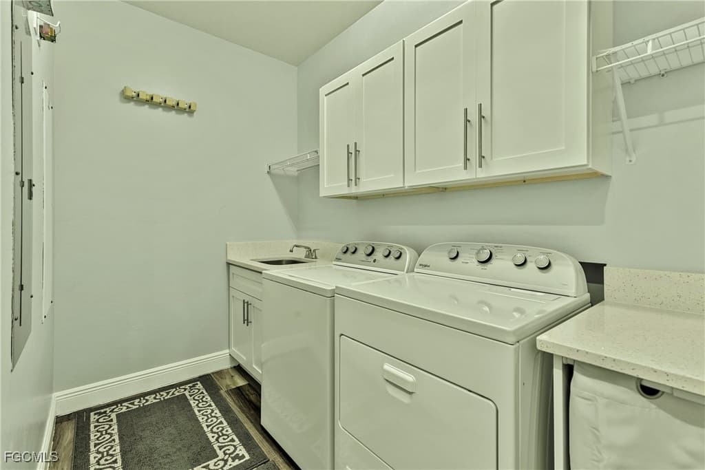 2104 W FIRST Street 2702 - Photo 17