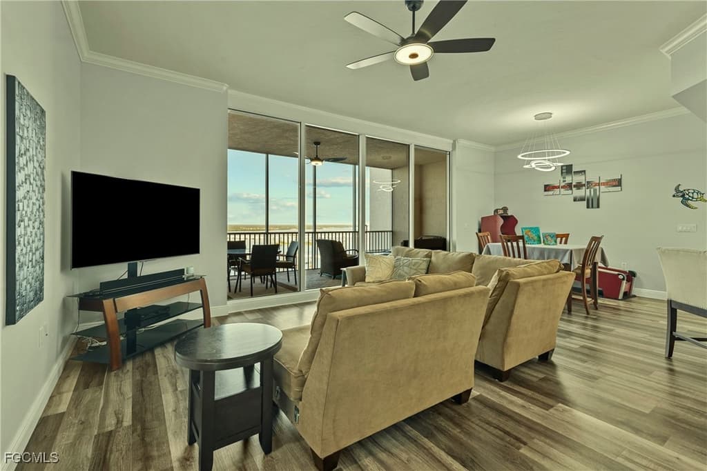 2104 W FIRST Street 2702 - Photo 7