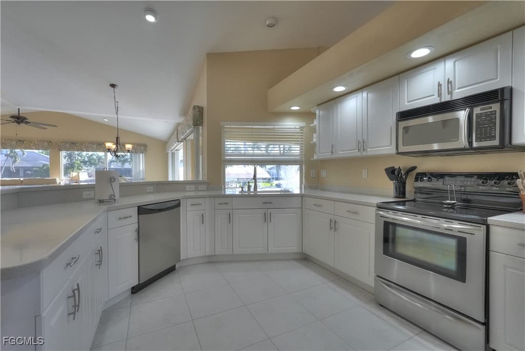 5329 SW 8th Court - Photo 9