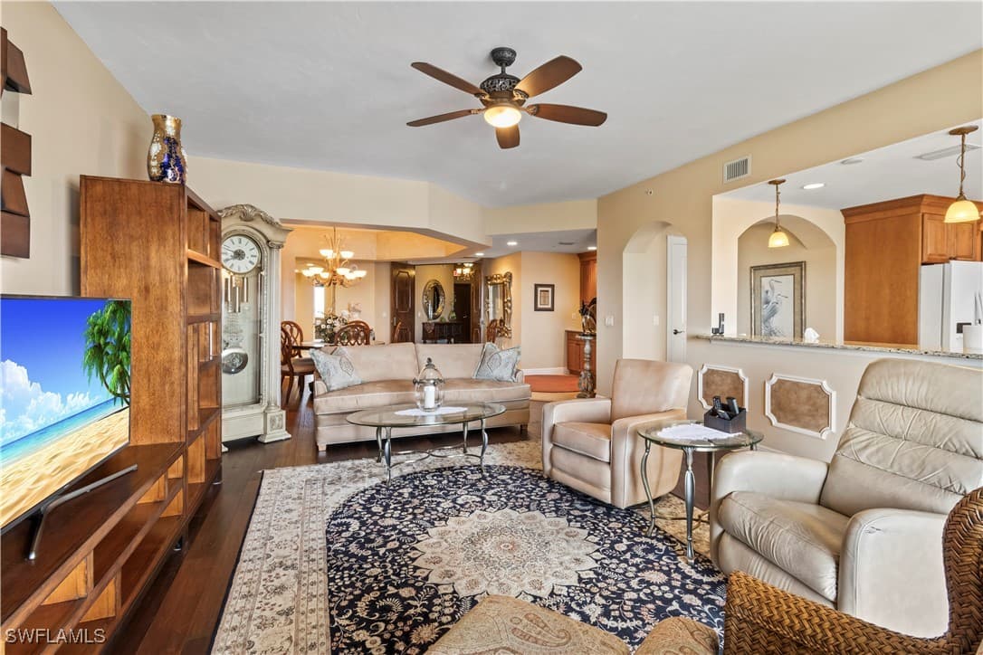 6021 Silver King Boulevard 302 - Photo 17