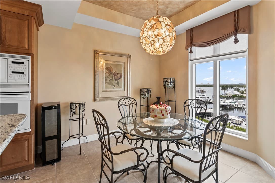 6021 Silver King Boulevard 302 - Photo 18