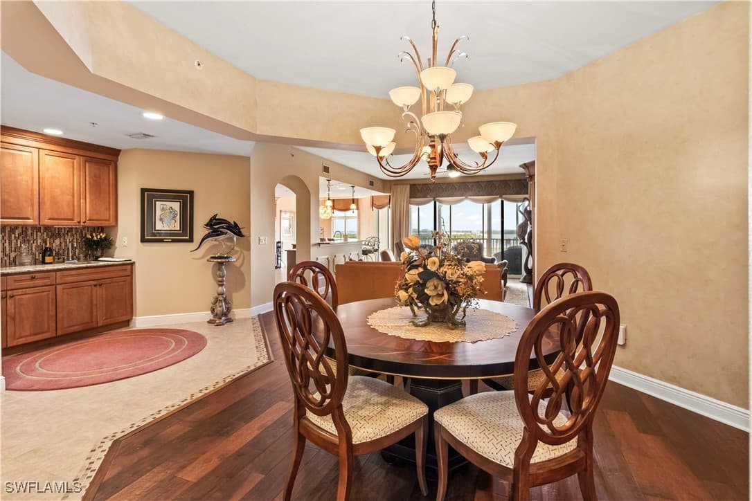 6021 Silver King Boulevard 302 - Photo 24