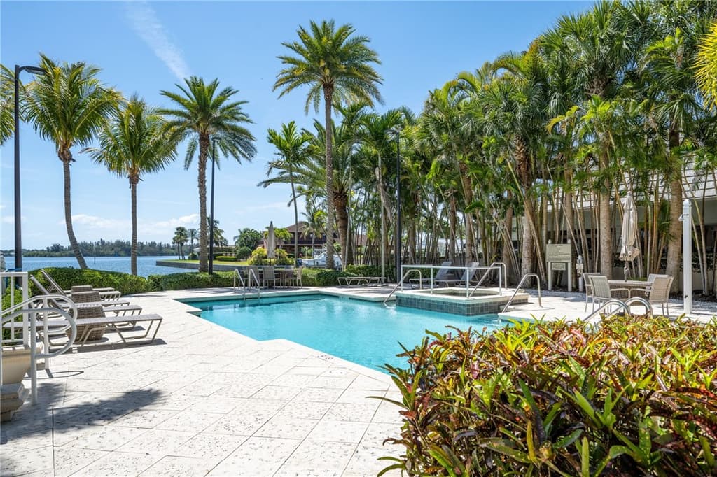 7 Royal Palm Point PHW - Photo 35