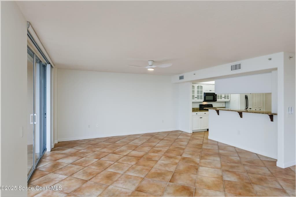 735 N Highway A1a 302 - Photo 15