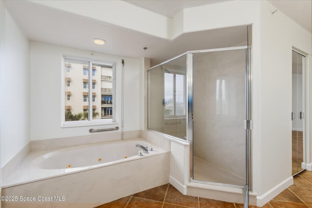 735 N Highway A1a 302 - Photo 20