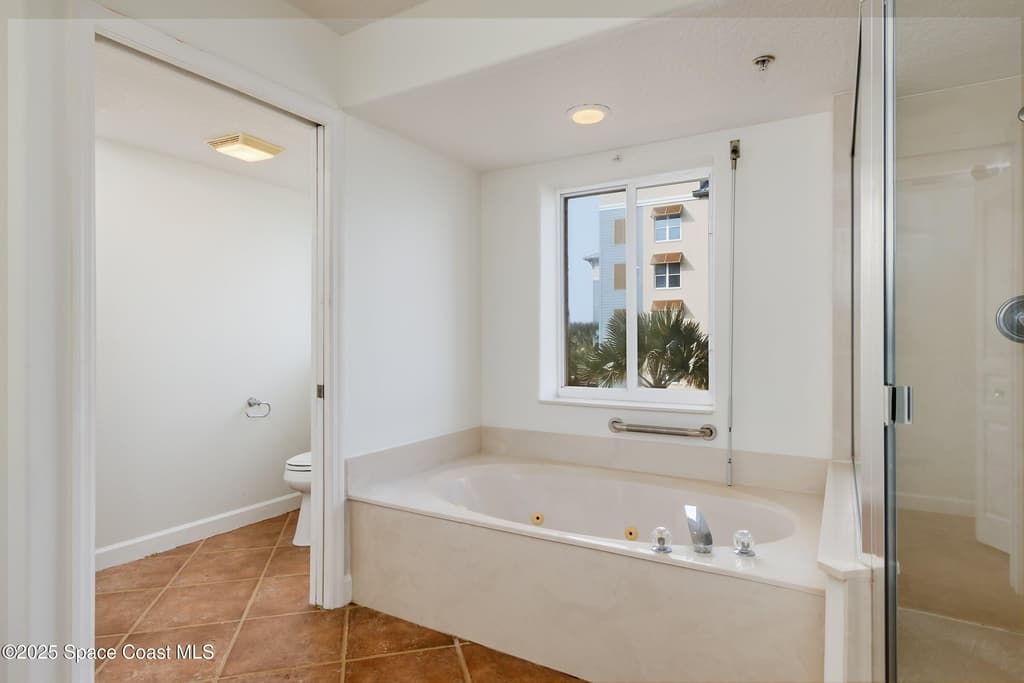 735 N Highway A1a 302 - Photo 21