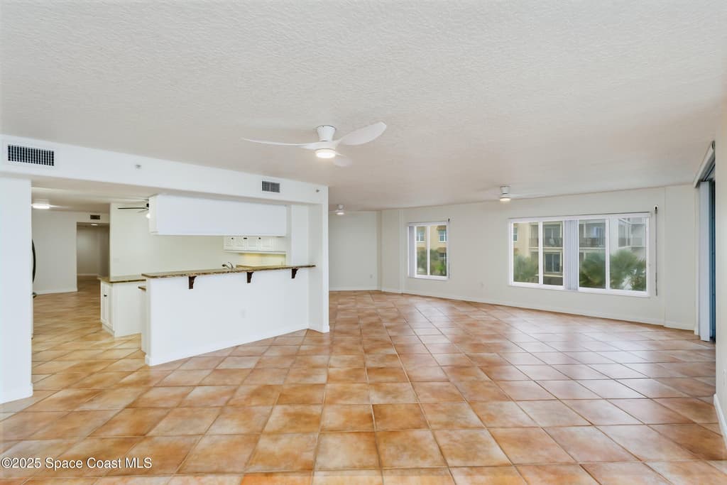 735 N Highway A1a 302 - Photo 23