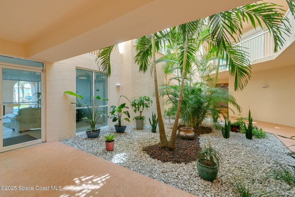 735 N Highway A1a 302 - Photo 43