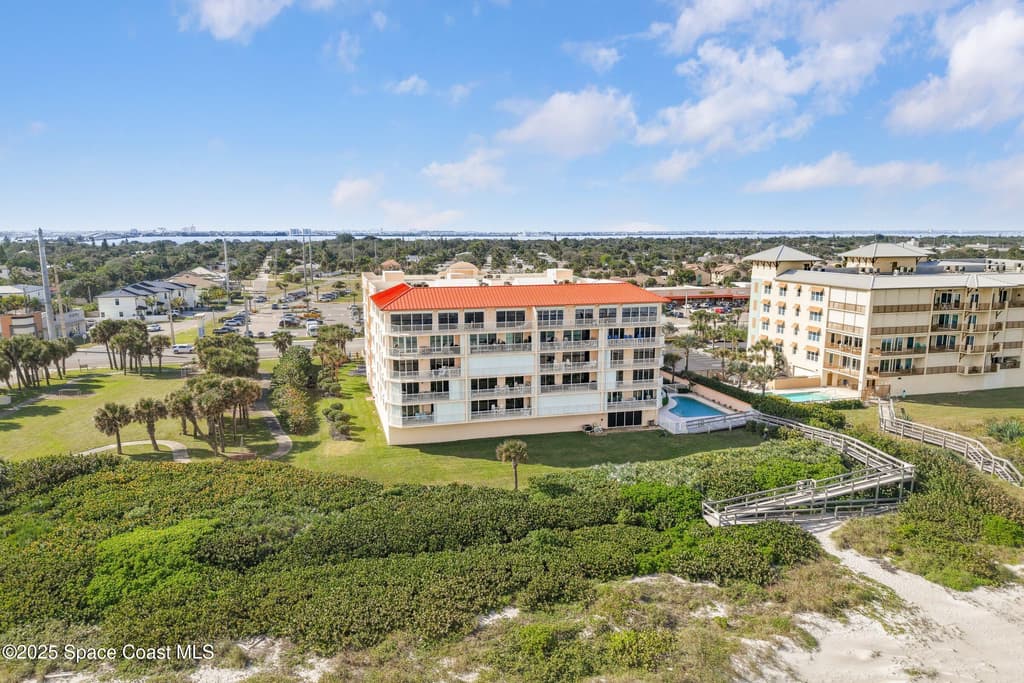 735 N Highway A1a 302 - Photo 56