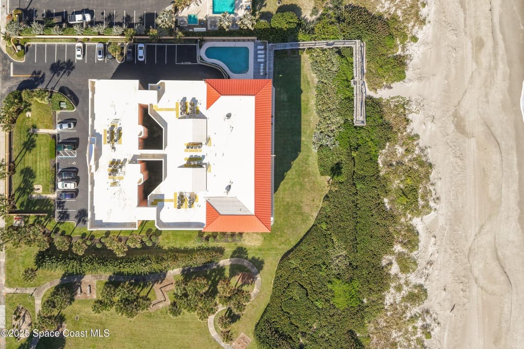 735 N Highway A1a 302 - Photo 57