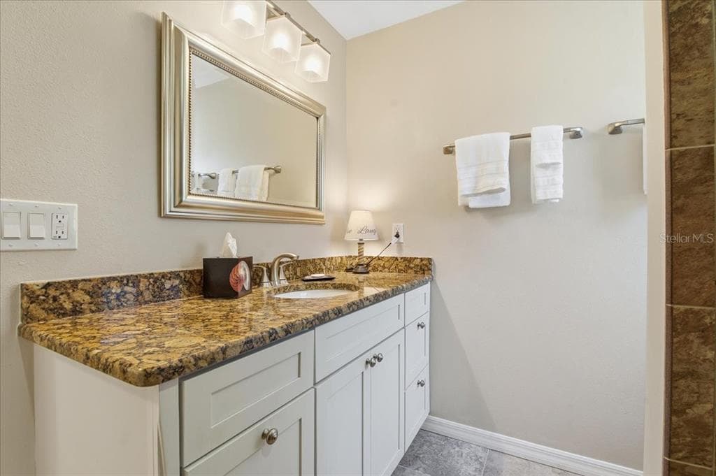 1231 BAYSHORE DRIVE - Photo 35