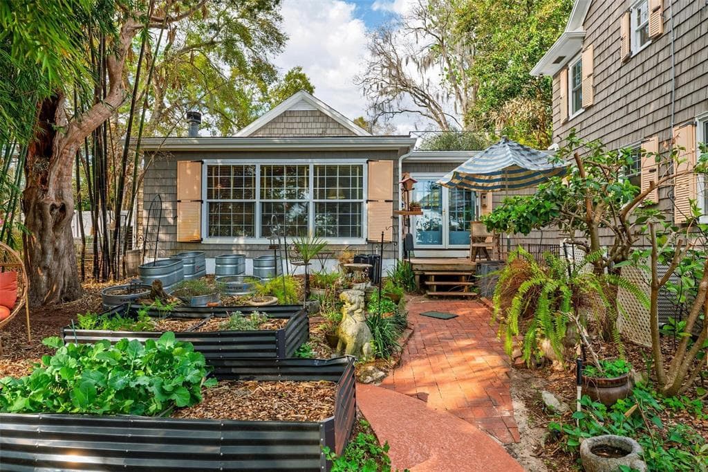 976 FAIRVIEW AVENUE - Photo 17