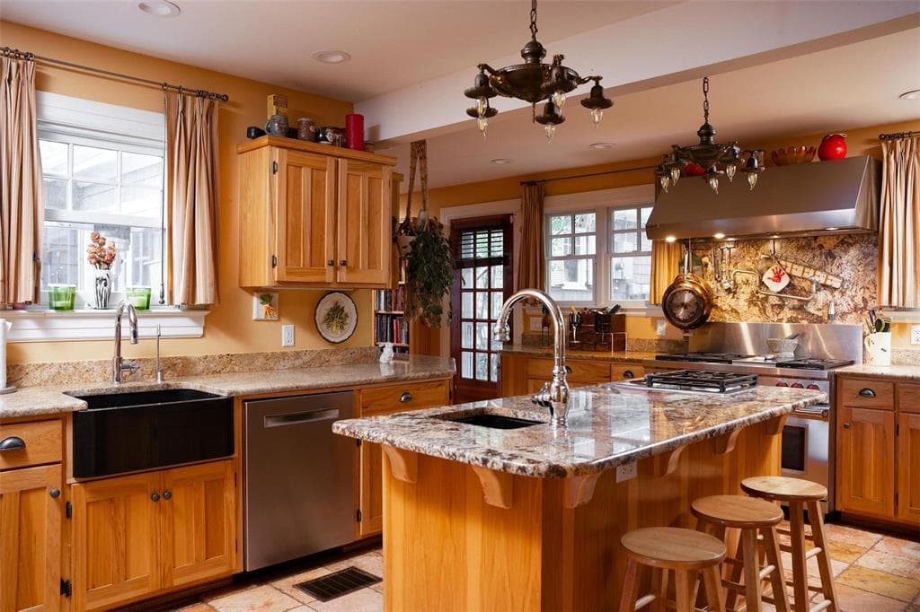 976 FAIRVIEW AVENUE - Photo 25