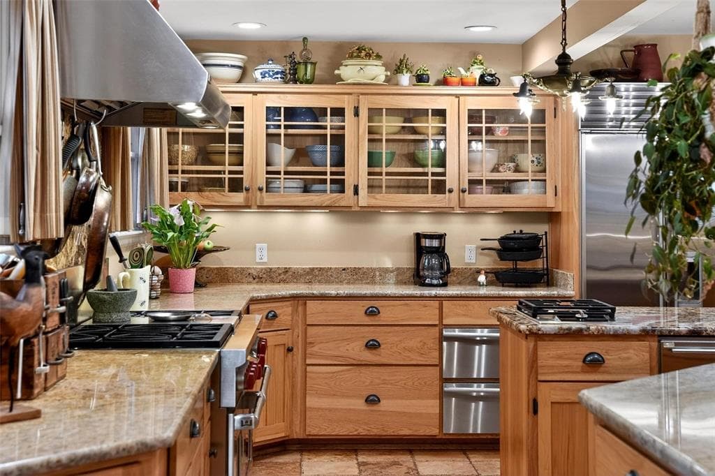 976 FAIRVIEW AVENUE - Photo 27