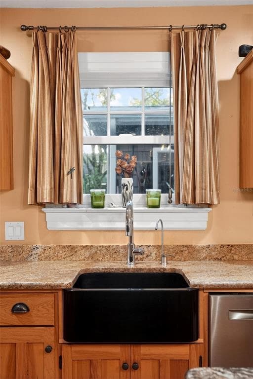 976 FAIRVIEW AVENUE - Photo 29