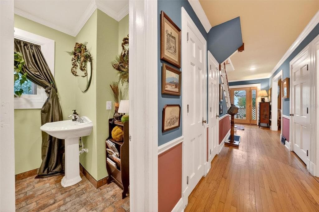 976 FAIRVIEW AVENUE - Photo 40