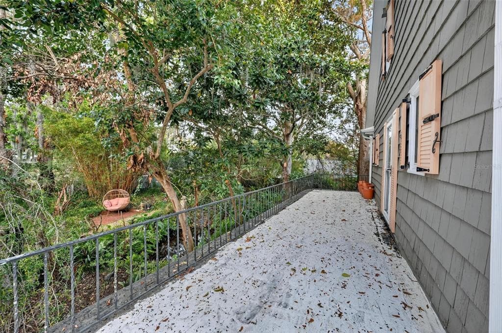 976 FAIRVIEW AVENUE - Photo 45