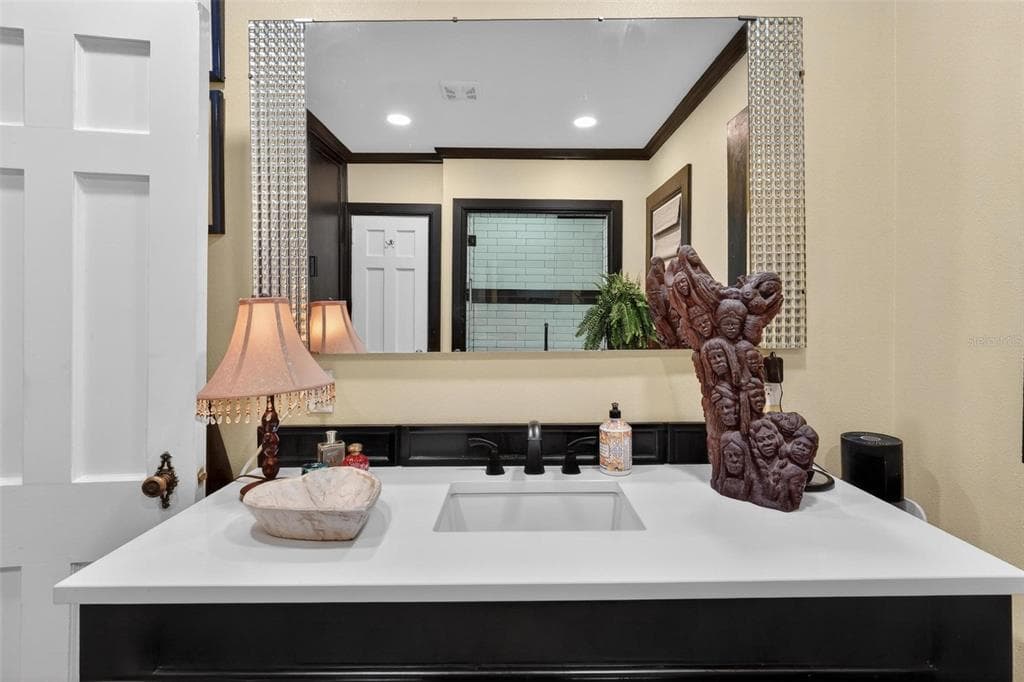 976 FAIRVIEW AVENUE - Photo 53