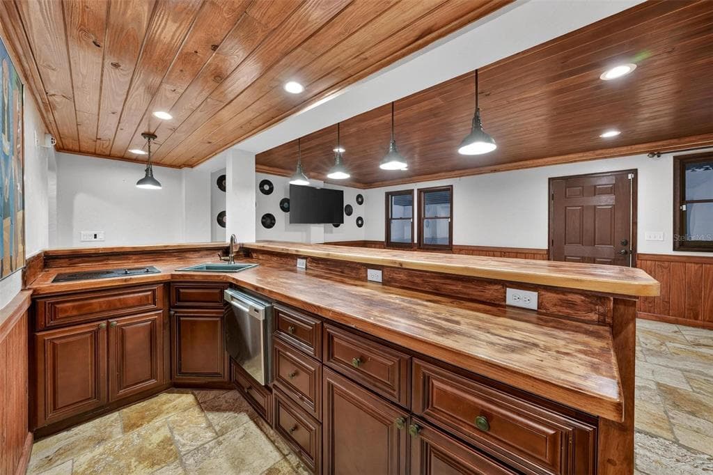 976 FAIRVIEW AVENUE - Photo 60