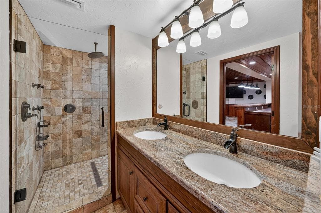 976 FAIRVIEW AVENUE - Photo 61