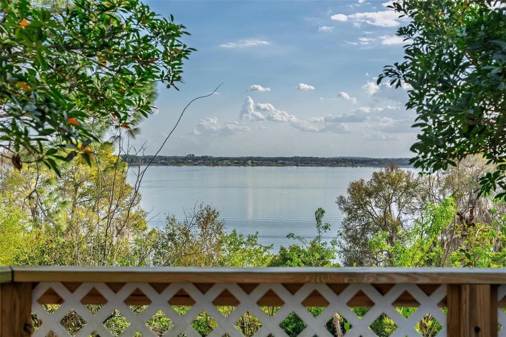 976 FAIRVIEW AVENUE - Photo 68