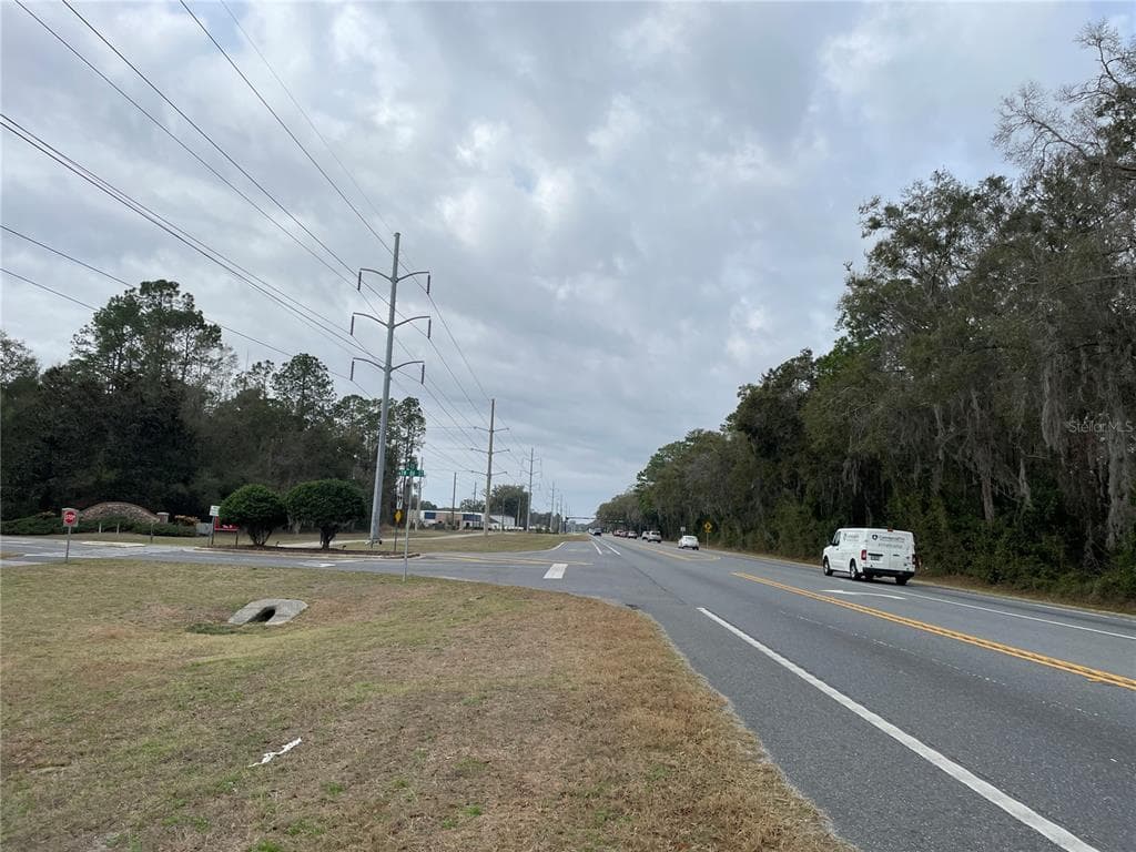 8717 SW ARCHER ROAD - Photo 16