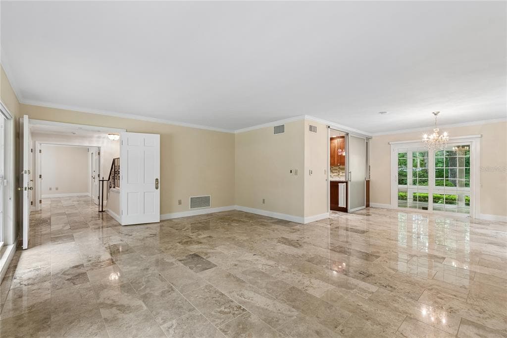 2006 NW 23RD STREET - Photo 10
