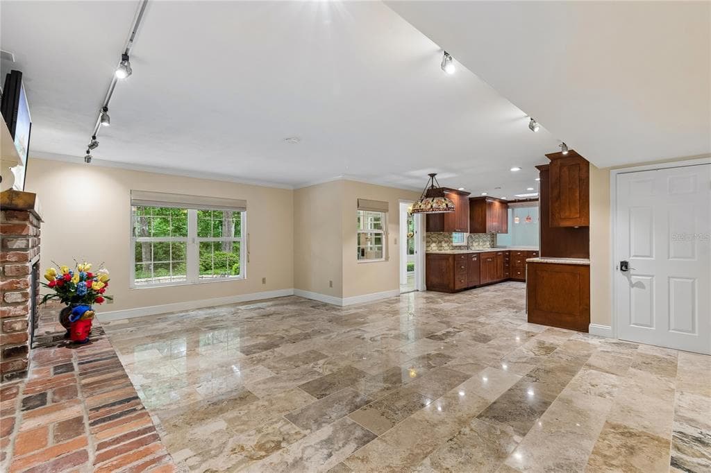 2006 NW 23RD STREET - Photo 11