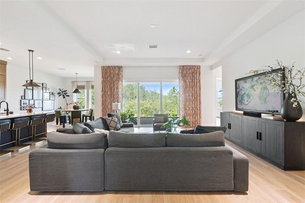 6410 TRAILBLAZE BEND - Photo 11