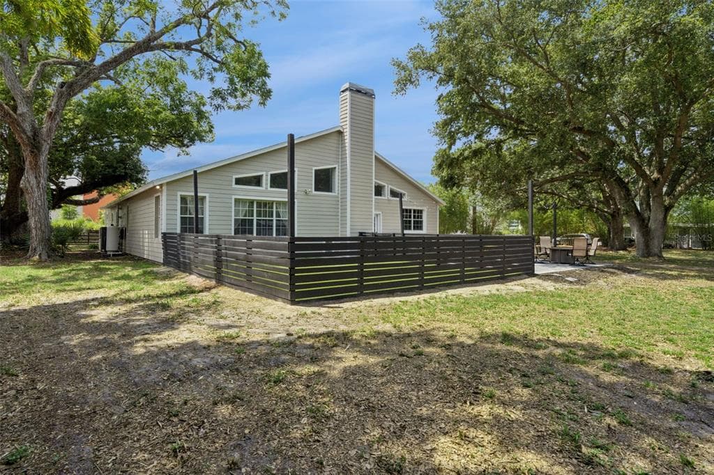 1825 DEMASTUS LANE - Photo 12